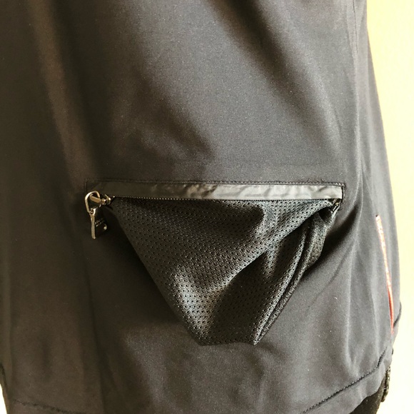 Prada Short Sleeve Top NWOT - Picture 9 of 10